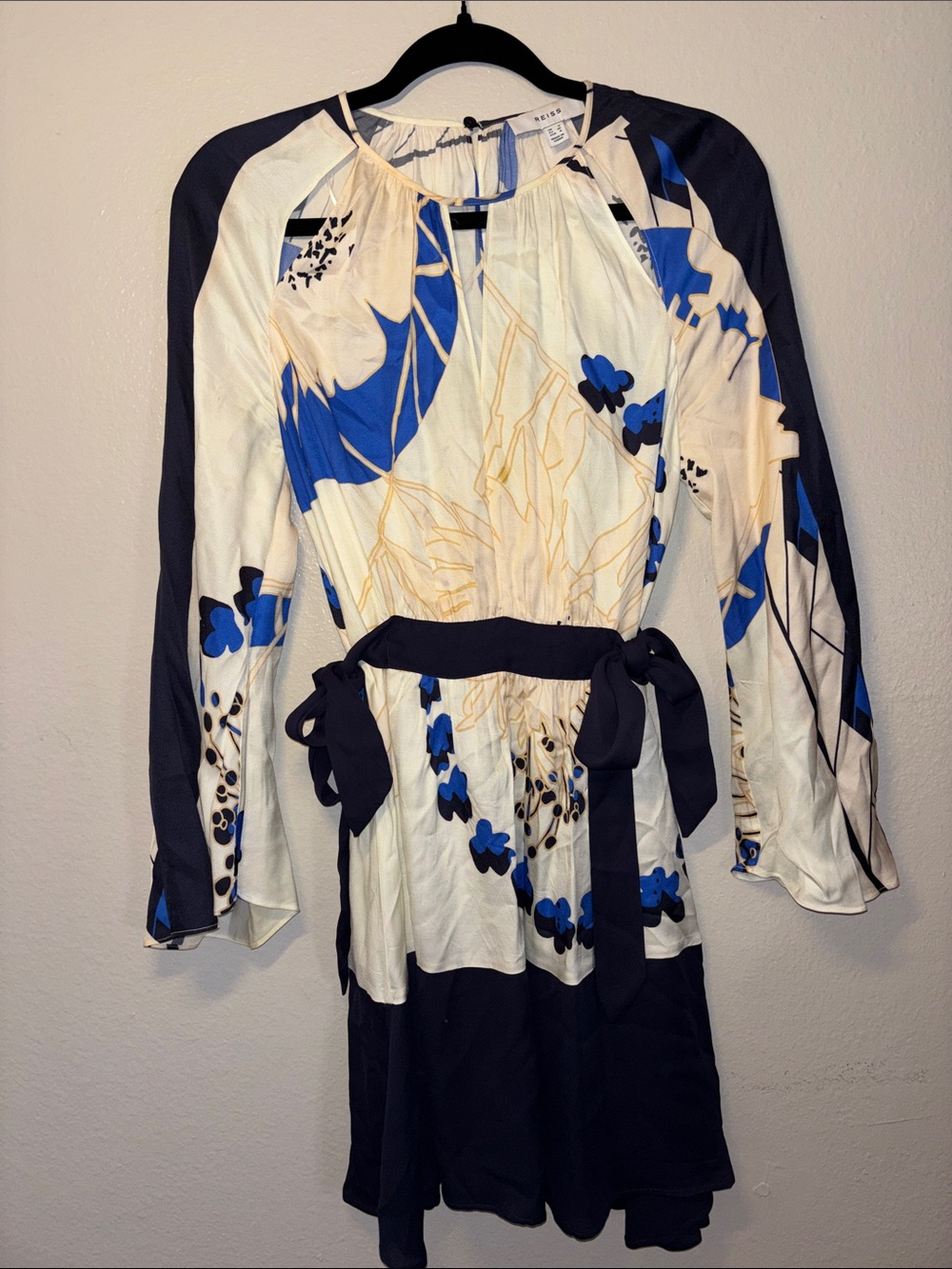 Reiss Floral Print Long-Sleeve Belted Dress in Cream and Blue